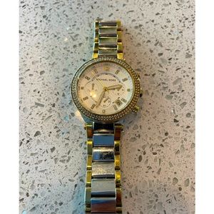Michael kors watch model MK-5687